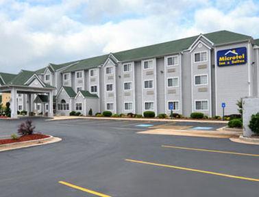 Microtel Inn & Suites By Wyndham Union City/Atlanta Airport Exterior photo